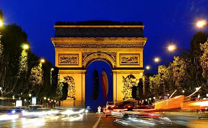 Champs Elysees Flat